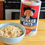 How to Prepare Quaker Oats in a Microwave