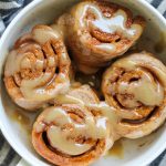 Cinnamon Roll Mug Cake (vegan & nut free) – Plant Based RD