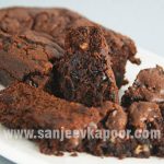 How to make Chewy Brownie, recipe by MasterChef Sanjeev Kapoor
