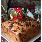 Simple Mix and Bake Fruit Cake With Royal Icing (简易杂果蛋糕） - Guai Shu Shu