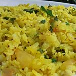 Microwave Poha ~ a quick breakfast / snack | Foodomania