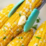 How to Microwave Corn on the Cob | The Kitchen Magpie