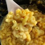 Slow Cooker Baked Mac and Cheese | Gluten Free| Crockpots & Flipflops