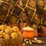 Til Ke Ladoo/Tilache Ladoo- Makar Sankranti special - Kali Mirch - by Smita