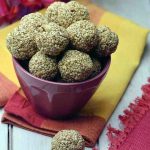 Til Ke Ladoo, Microwave Til Ladoo recipe