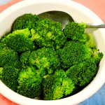 How to Steam Frozen Broccoli in the Microwave | Just Microwave It