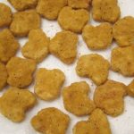 How To Keep Microwaved Frozen Chicken Nuggets From Getting Soggy – Melanie  Cooks