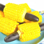 How to Cook Frozen Corn on the Cob in the Microwave | Just Microwave It