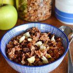 Homemade Granola - an easy kid-friendly breakfast - Picklebums