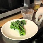 How to Microwave Broccoli? Follow These Recipe