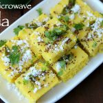 dhokla in microwave | instant dhokla | माइक्रोवेव में बेसन का ढोकला |  microwave gujarati dhokla - YouTube