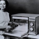 Do Microwaves Cook Food From The Inside Out? | culinarylore.com