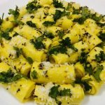 Microwave Khandvi Recipe by Ruchita Chauhan - Cookpad