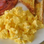 How To Make Scrambled Eggs — In The Microwave – Norco Ranch