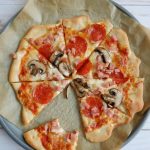 30 Minute Crispy Thin Crust Pizza | Dummy in the Kitchen
