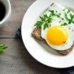 Make Sunny-Side Up or Poached Eggs in the Microwave