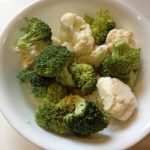 How To Make Steamed Vegetables In The Microwave (Fast & Easy Side Dish!) -  Super Mom Hacks