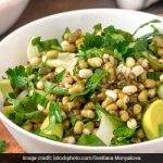 Quick Recipe: How To Make Sookhi Moong Dal In Microwave In Just 30 Minutes  - Pehal News