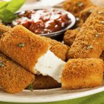 How to Cook Mozzarella Sticks in the Microwave | 2bstronger.com