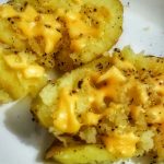 10 Minutes Snack: Microwave Cheese Potato |
