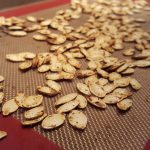 How to Make Pumpkin Seeds in the Oven: 15 Steps (with Pictures)