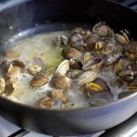 garlic wine and butter steamed clams – smitten kitchen