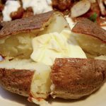 Eater Mark Explains How to Get Crispy Skin in Microwaved Baked Potatoes «