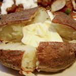Eater Mark Explains How to Get Crispy Skin in Microwaved Baked Potatoes «