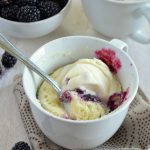 Blackberry Cobbler in a Mug {Plus a Microwave Cleaning Hack} - Kitchen  Concoctions