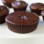 easy Homemade Peanut Butter Cups (healthier) ⋆ NellieBellie