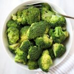 How to Steam Broccoli Without a Steamer – Tina's Chic Corner