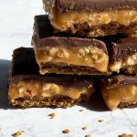 Hazelnut Coffee Turtle Bars ⋆ The Dessertivore