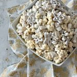 Salty Sweet Popcorn with Almond Bark - BeeyondCereal