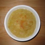 I-can't-believe-this-is-made-in-the-microwave-applesauce | Snacko Backo