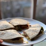 Chicken Quesadilla [Video] | Healthy microwave meals, Easy meals, Easy microwave  recipes