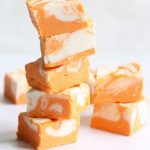 CREAMSICLE FUDGE: Easy, 4-ingredient orange creamsicle fudge