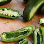 Does Microwaving Jalapeños Make Them Hotter Or Less Spicy? - Kitchen Seer