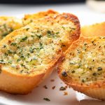 FAQ: How to cook garlic bread without an oven? – Kitchen