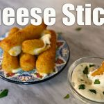 What temperature do you bake frozen mozzarella sticks?