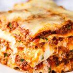 Simple Lasagna Recipe - The Odd Onee