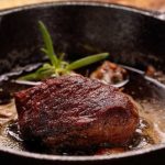How to Reheat Steak Without Overcooking It - LincOn.com
