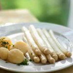 How to cook white asparagus - Easy recipe for asparagus time - My Life in  Germany