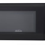 Sunbeam 0.7 cu. ft. 700 Watt Countertop Microwave in Black : Use and Care  Manual