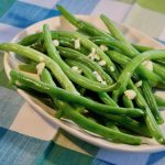 How to Steam Green Beans in the Microwave - Baking Mischief