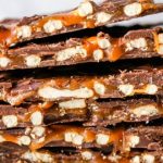 Easy Chocolate Caramel Pecan Turtles - My Recipe Treasures