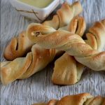 90 Second Keto Bread Recipe - So Easy and Keto Friendly
