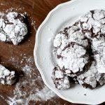 Yammie's Glutenfreedom: Six Ingredient Chocolate Fudge Crinkles