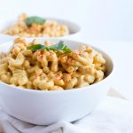 Extra Creamy Stovetop Mac and Cheese | Artzy Foodie