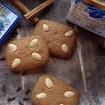 Medieval Gingerbread - Nürnberger Lebkuchen Recipe - Sew Historically