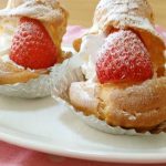 Easy Strawberry Cream Puffs in the Microwave Recipe by cookpad.japan -  Cookpad